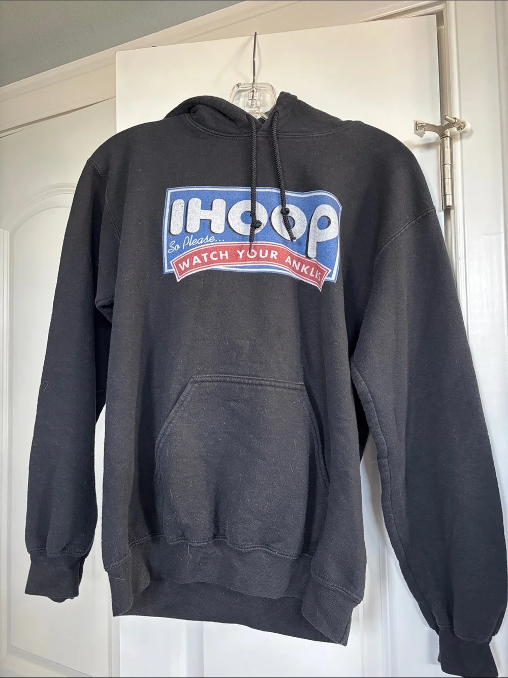 Men’s Black IHOOP Graphic Hoodie Sweatshirt